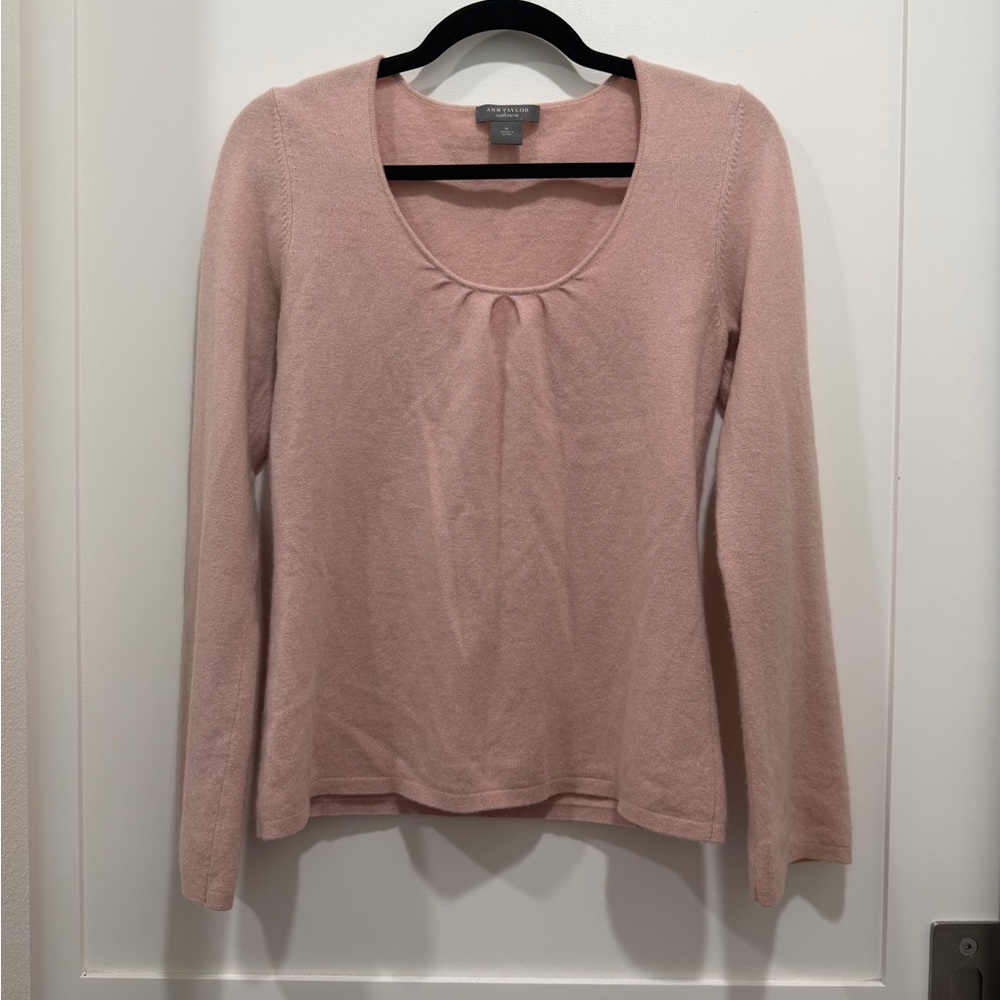 ANN TAYLOR Cashmere Long Sleeve- Size M